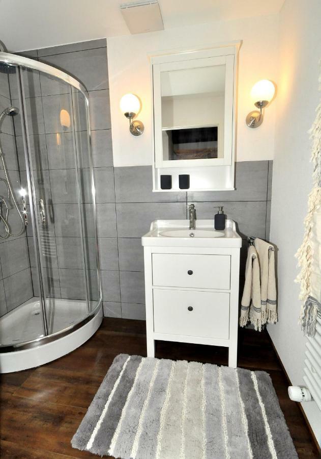 B&B Zum Rossli Zunzgen Esterno foto